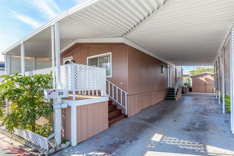 30 Ellen Ln, Oceanside, CA 92058 photo 4