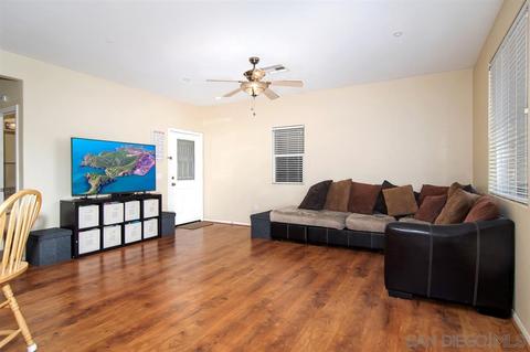 8727 Glen Oaks Way, Santee, CA 92071 photo 4