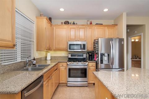8727 Glen Oaks Way, Santee, CA 92071 photo 6