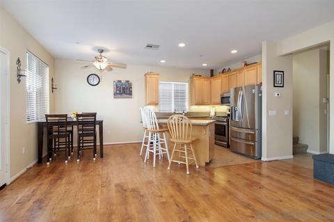 8727 Glen Oaks Way, Santee, CA 92071 photo 7