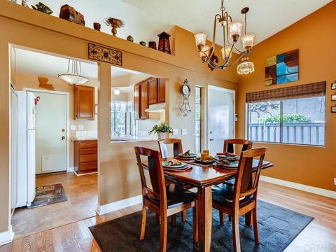 1296 Longfellow Rd, Vista, CA 92081 photo 4