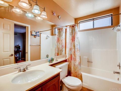 1296 Longfellow Rd, Vista, CA 92081 photo 11