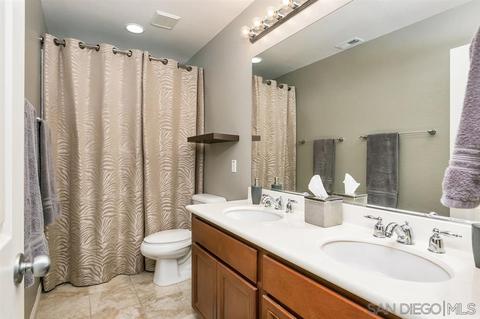 1090 Meridian Ct, Oceanside, CA 92057 photo 18