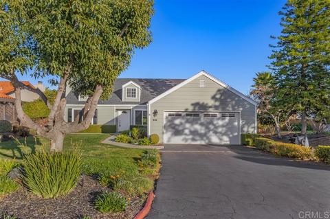 943 Elder St, Fallbrook, CA 92028 photo 2