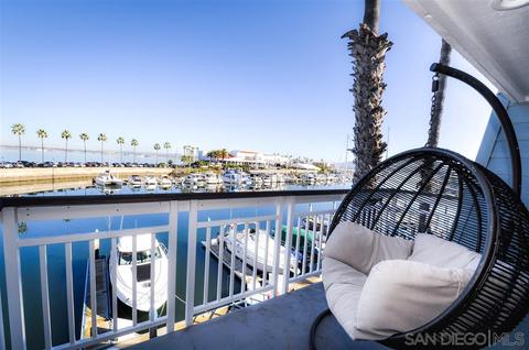 68 Montego Ct, Coronado, CA 92118 photo 2