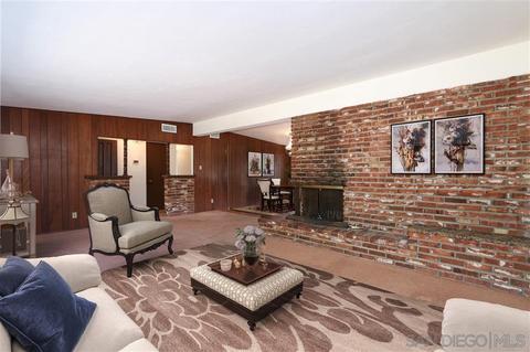 1836 Watson Way, Vista, CA 92083 photo 4