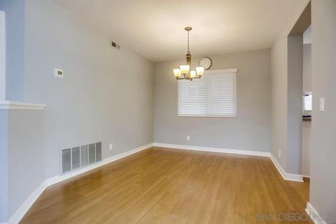 1758 Corte Ventana, Oceanside, CA 92056 photo 4