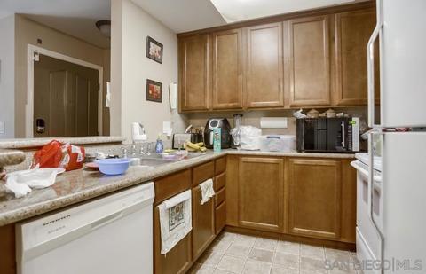 432 Edgehill Ln #33, Oceanside, CA 92054 photo 9