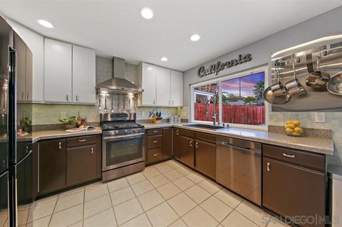 13745 Woodgate Pl, Poway, CA 92064 photo 6