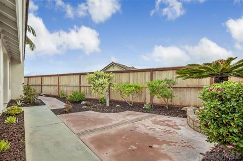 1866 Willow Way, Vista, CA 92081 photo 6