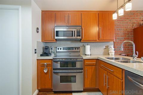 8268 Gilman Dr #16, La Jolla, CA 92037 photo 8
