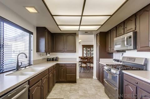 2325 Wind River Rd, El Cajon, CA 92019 photo 8