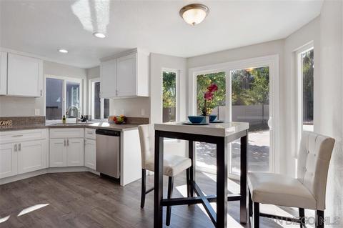 1732 Avenida Segovia, Oceanside, CA 92056 photo 7