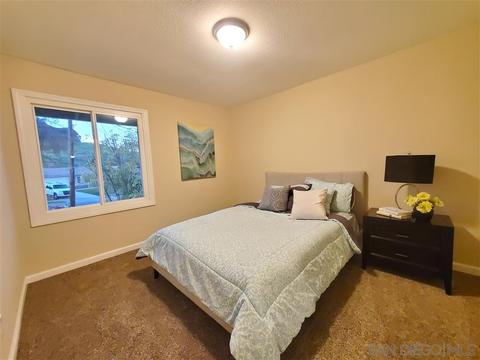 8107 Cameron Dr, Spring Valley, CA 91977 photo 8