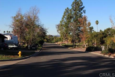 2467 Colinas Paseo, El Cajon, CA 92019 photo 22