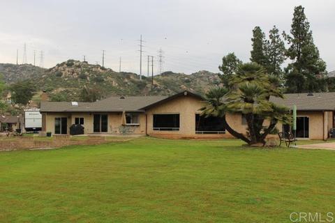2467 Colinas Paseo, El Cajon, CA 92019 photo 18