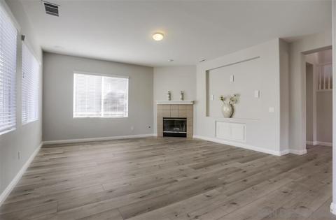 377 Edgewater Dr, San Marcos, CA 92078 photo 5
