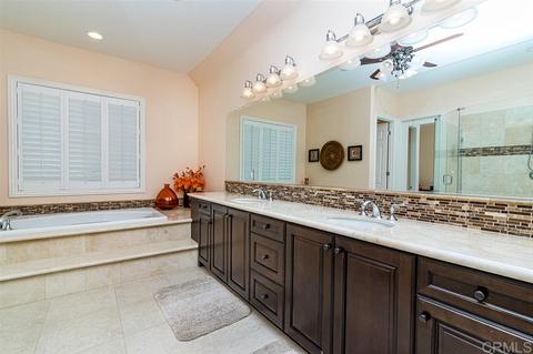 1142 Village Dr, Oceanside, CA 92057 photo 11