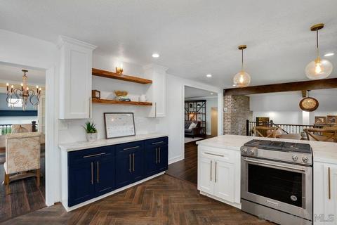 2547 Abedul St, Carlsbad, CA 92009 photo 3