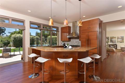 1740 Colgate Cir, La Jolla, CA 92037 photo 10