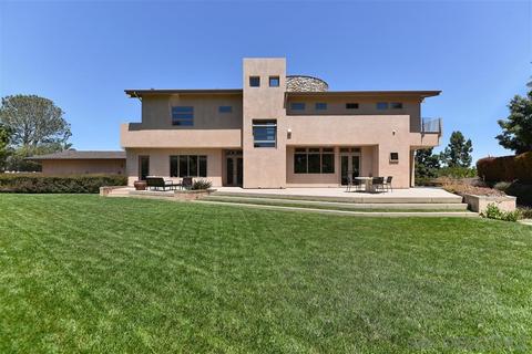 1740 Colgate Cir, La Jolla, CA 92037 photo 24