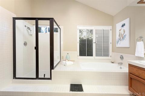 2832 Pasatiempo Gln, Escondido, CA 92025 photo 14