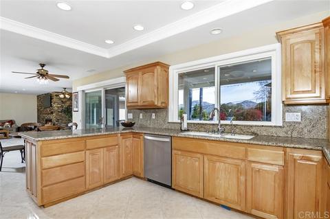 16617 Maverick Ln, Poway, CA 92064 photo 11