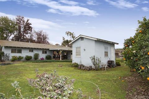 692 Barsby, Vista, CA 92084 photo 18
