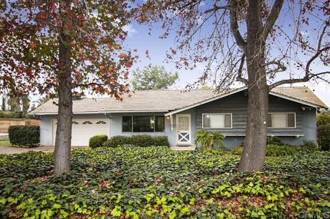692 Barsby, Vista, CA 92084 photo 1