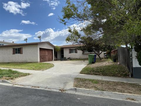 4083 Thomas St, Oceanside, CA 92056 photo 1