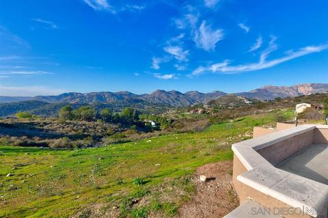 14582 Ranch Trail Dr, El Cajon, CA 92021 photo 4