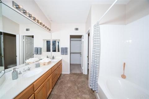 1664 Chamisal Ct, Carlsbad, CA 92011 photo 5