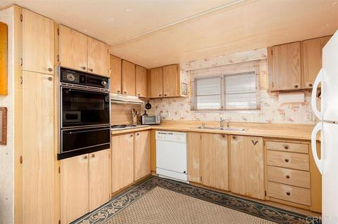 230 Bluebird Ln, Oceanside, CA 92057 photo 7