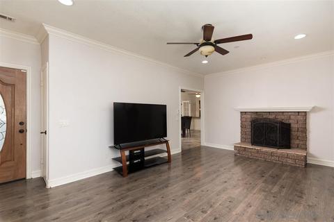 105 E Noakes St, El Cajon, CA 92019 photo 5