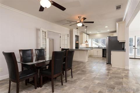 105 E Noakes St, El Cajon, CA 92019 photo 6