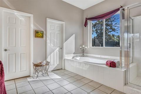 967 Inverlochy Dr, Fallbrook, CA 92028 photo 13