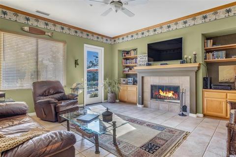 967 Inverlochy Dr, Fallbrook, CA 92028 photo 6