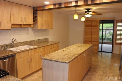 2145 Greencrest Dr, El Cajon, CA 92019 photo 12