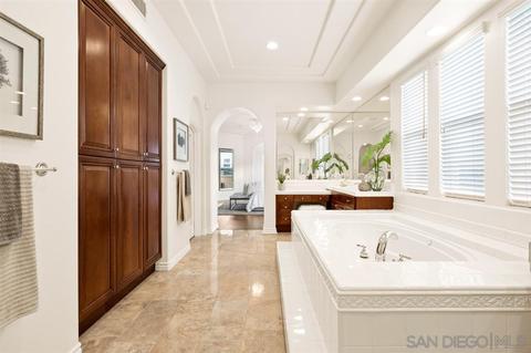 6201 Paseo Privado, Carlsbad, CA 92009 photo 12