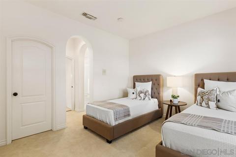 6201 Paseo Privado, Carlsbad, CA 92009 photo 23