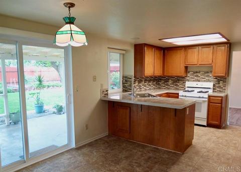 924 Sagewood Dr, Oceanside, CA 92056 photo 5