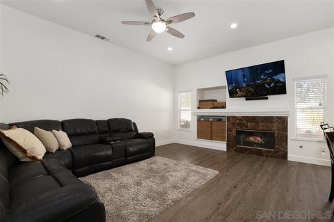 3976 Baja Vista Dr, Oceanside, CA 92058 photo 8