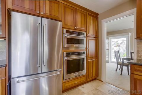 2225 Willowbrook St, Escondido, CA 92029 photo 8