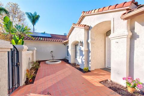 1300 Dexter Pl, Escondido, CA 92029 photo 3