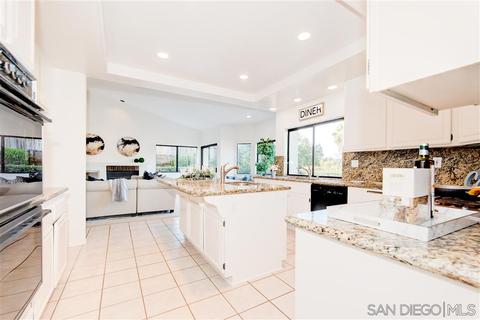 1300 Dexter Pl, Escondido, CA 92029 photo 18
