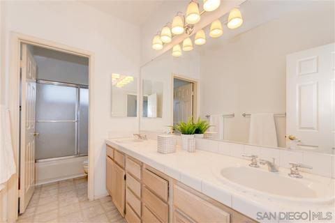 1300 Dexter Pl, Escondido, CA 92029 photo 19