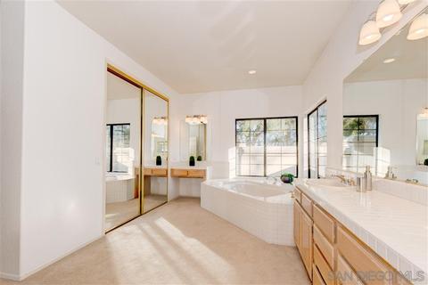 1300 Dexter Pl, Escondido, CA 92029 photo 24