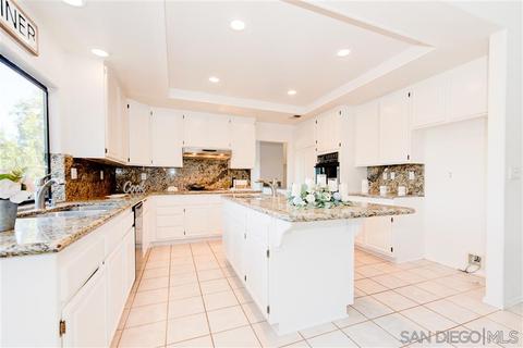 1300 Dexter Pl, Escondido, CA 92029 photo 16