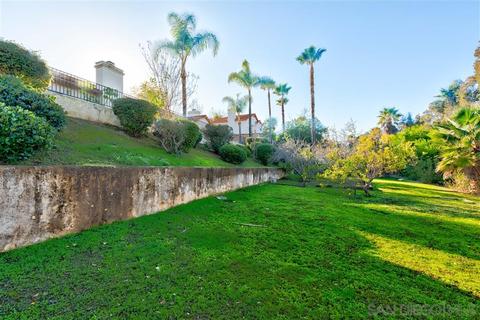 1300 Dexter Pl, Escondido, CA 92029 photo 8