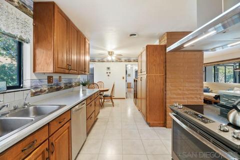 1581 Meadow Rd, El Cajon, CA 92021 photo 11